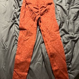 Scrunch butt leggings